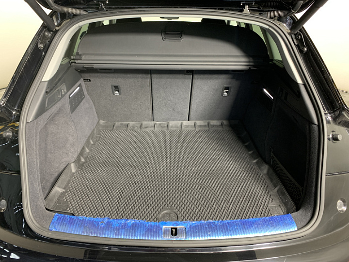 AUDI Q5 2, 2018 года, Робот, ЧЕРНЫЙ