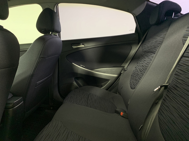 HYUNDAI Solaris 1.6, 2015 года, Автоматическая, КОРИЧНЕВЫЙ