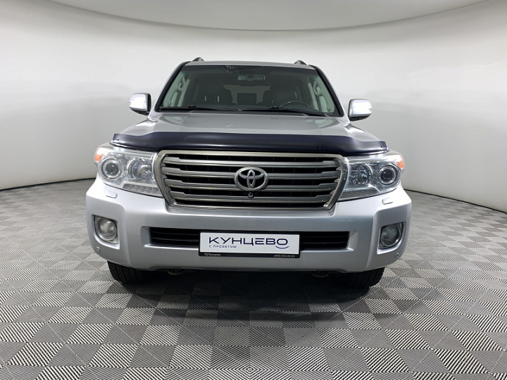 TOYOTA Land Cruiser 4.5, 2013 года, Автоматическая, Серебристый