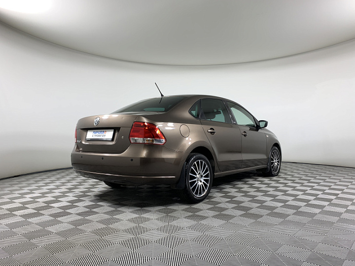 VOLKSWAGEN Polo 1.6, 2014 года, Автоматическая, КОРИЧНЕВЫЙ