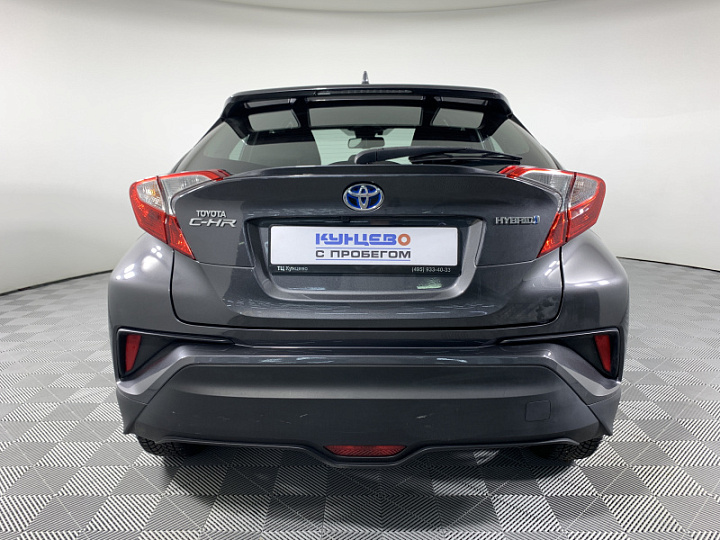 TOYOTA C-HR 1.8, 2019 года, Автоматическая, СЕРЫЙ