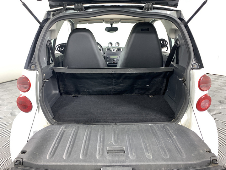 SMART Fortwo 1, 2007 года, Робот, БЕЛЫЙ