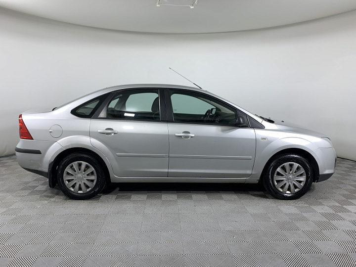 FORD Focus 1.8, 2006 года, Механика, Серебристый