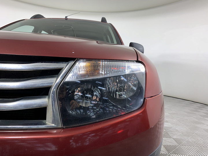 RENAULT Duster 1.6, 2012 года, Механика, КРАСНЫЙ
