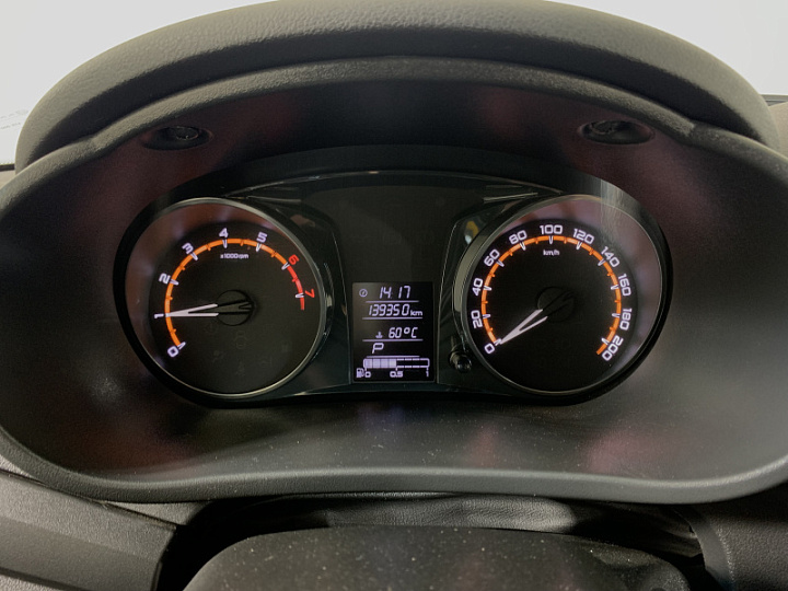 Lada Granta 1.6, 2018 года, Автоматическая, Серебристый