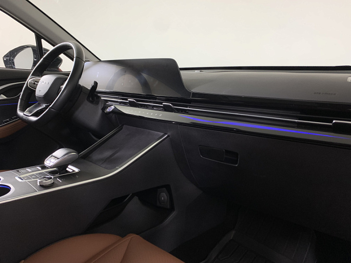 Omoda C5 1.5, 2022 года, Вариатор, Белый