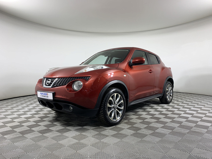 NISSAN Juke 1.6, 2013 года, Вариатор, КРАСНЫЙ