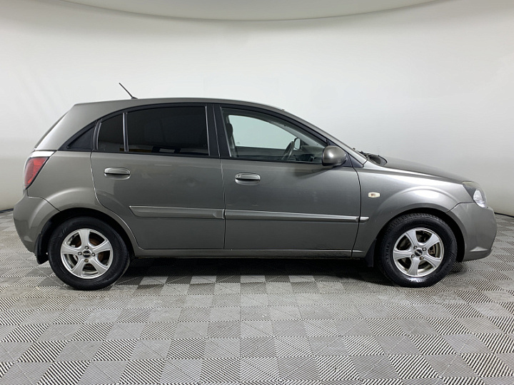 KIA Rio 1.4, 2010 года, Механика, БЕЛЫЙ