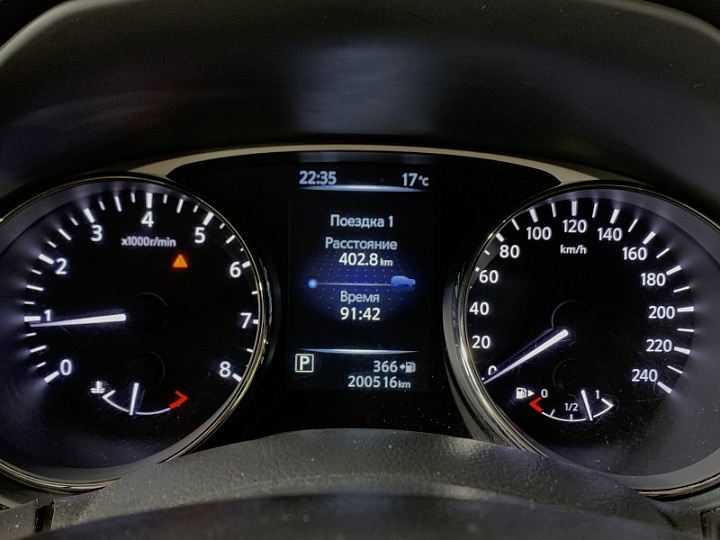 NISSAN X-Trail 2.5, 2015 года, Вариатор, ЧЕРНЫЙ