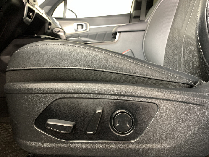 KIA Sorento 2.5, 2020 года, Автоматическая, БЕЛЫЙ