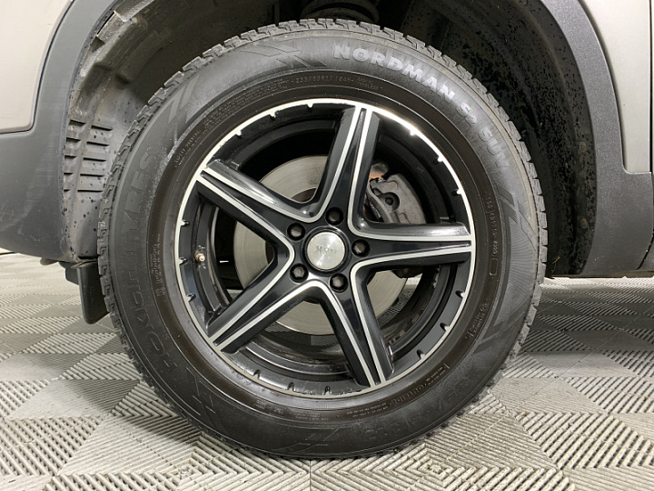 KIA Sorento 2.4, 2012 года, Автоматическая, БЕЛЫЙ