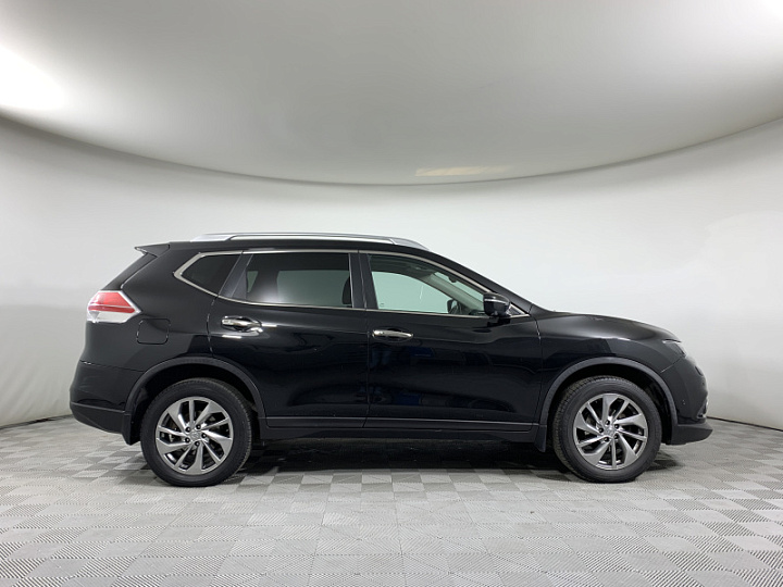 NISSAN X-Trail 2.5, 2017 года, Вариатор, ЧЕРНЫЙ