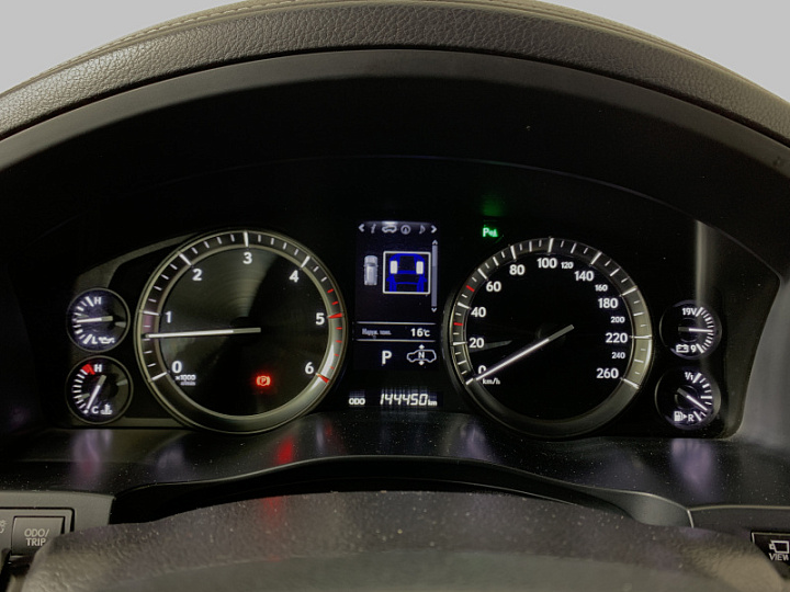 LEXUS LX 450d 4.5, 2016 года, Автоматическая, БЕЛЫЙ
