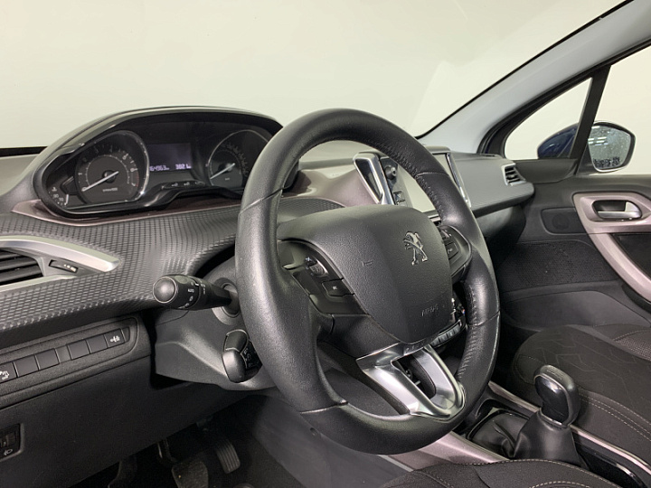 PEUGEOT 2008 1.5, 2014 года, Механика, ФИОЛЕТОВЫЙ