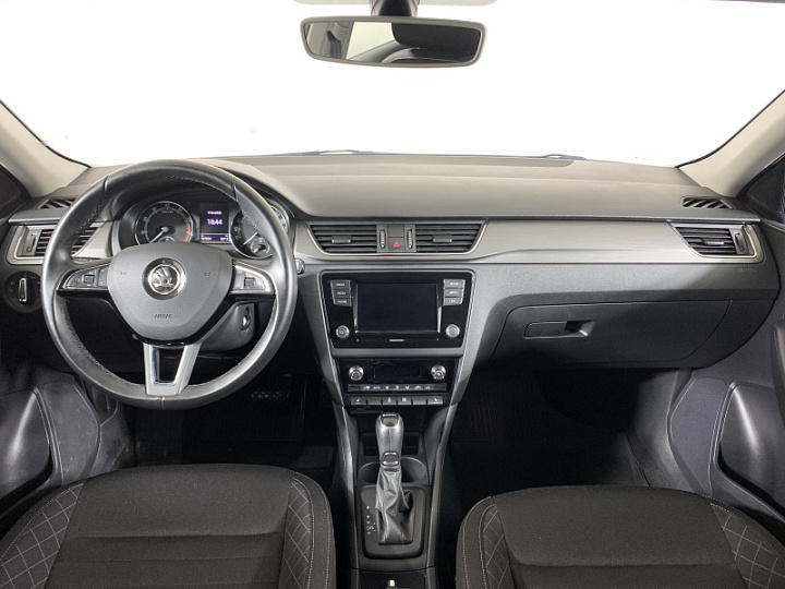 SKODA Rapid 1.4, 2018 года, Робот, Серебристый