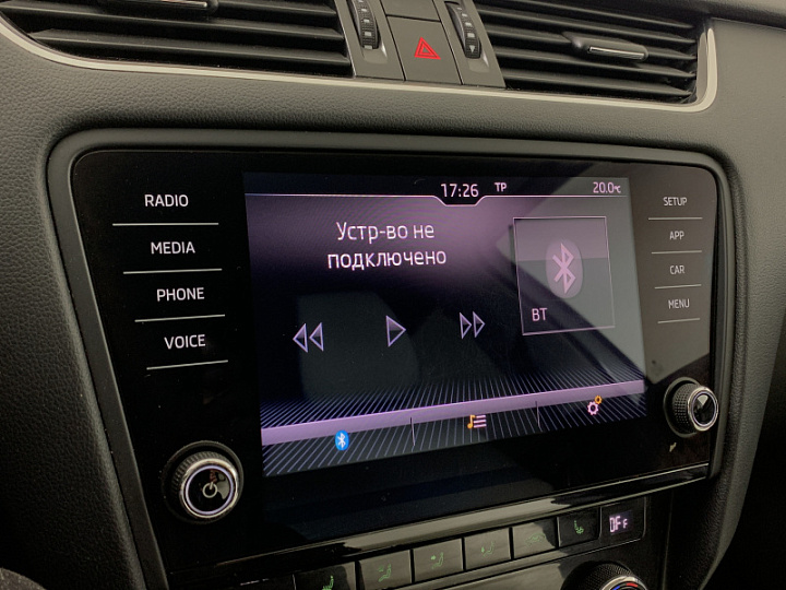 SKODA Octavia 1.4, 2019 года, Робот, БЕЛЫЙ