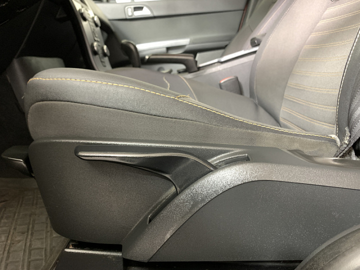 VOLVO S40 2.4, 2009 года, Автоматическая, КРАСНЫЙ