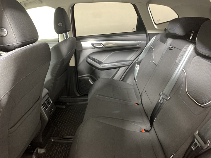 HAVAL JOLION 1.5, 2021 года, Робот, КРАСНЫЙ