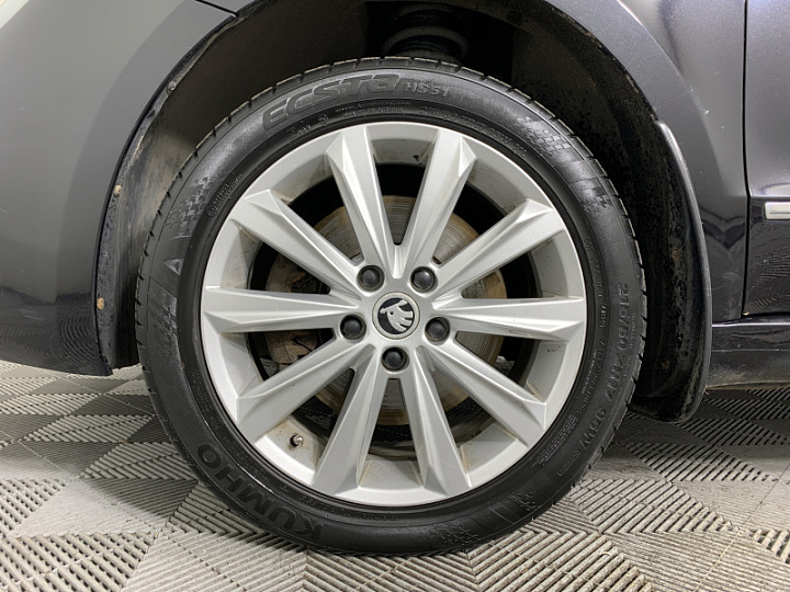 SKODA Superb 1.8, 2015 года, Робот, ЧЕРНЫЙ