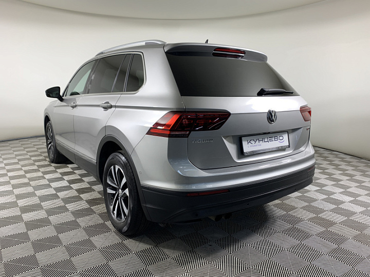 VOLKSWAGEN Tiguan 2, 2019 года, Автоматическая, Серебристый