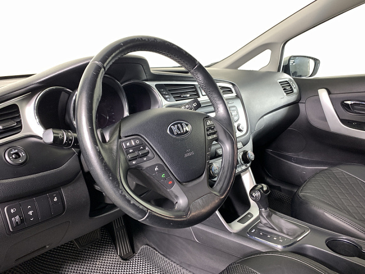 KIA Ceed 1.6, 2017 года, Автоматическая, Серебристый