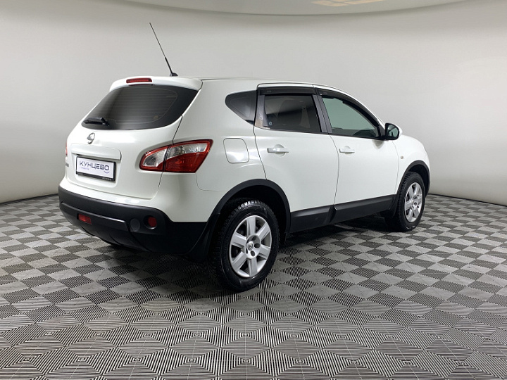 Nissan Qashqai 2, 2011 года, Вариатор, Белый