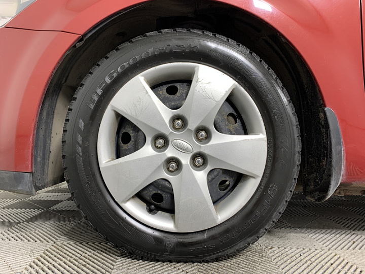 KIA Ceed 1.6, 2012 года, Механика, КРАСНЫЙ