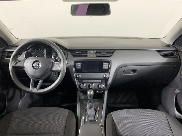 SKODA Octavia 1.6, 2016 года, Автоматическая, Серебристый