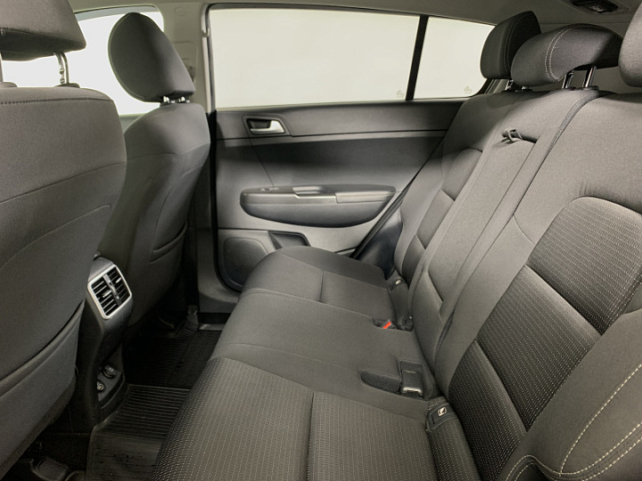 KIA Sportage 2, 2016 года, Автоматическая, Серебристый