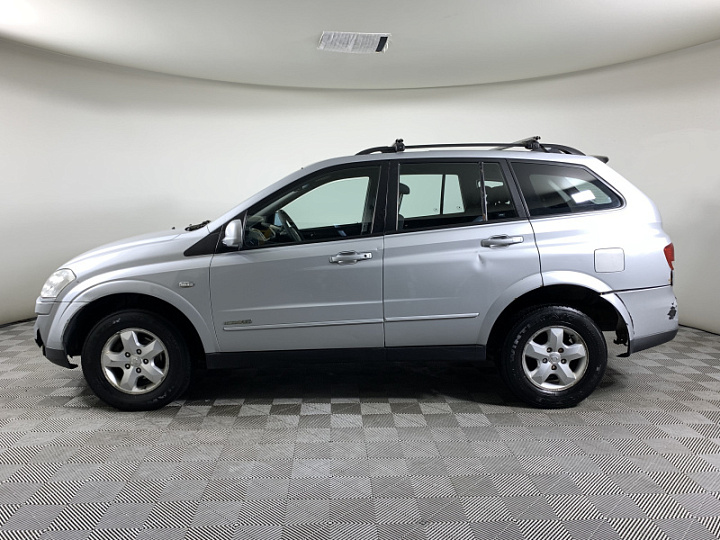 SsangYong Kyron 2, 2013 года, Автоматическая, Серебристый
