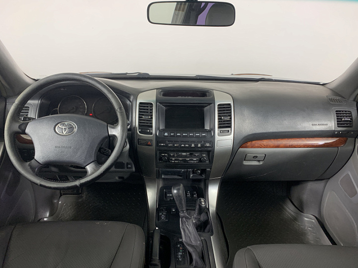 TOYOTA Land Cruiser Prado 3, 2003 года, Автоматическая, Серебристый