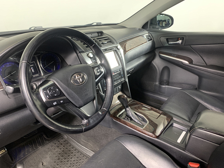 TOYOTA Camry 2.5, 2016 года, Автоматическая, Черный металлик