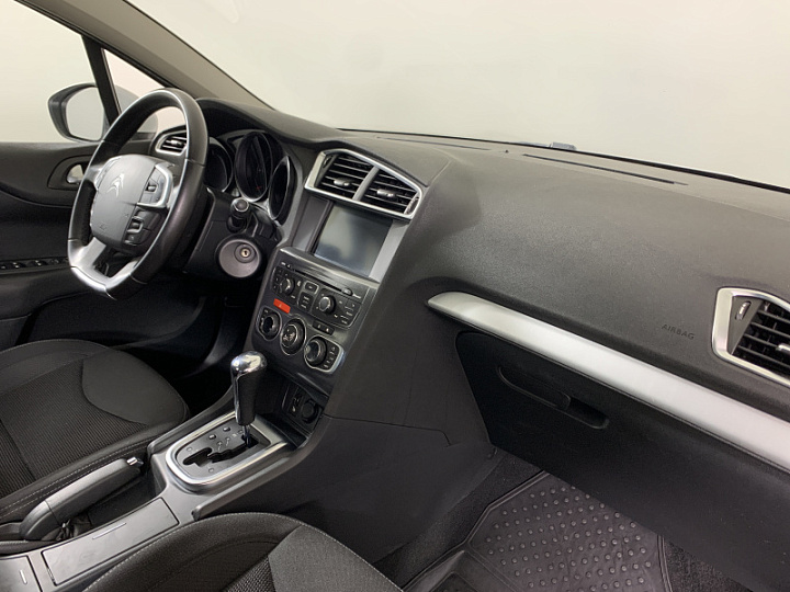 CITROEN C4 1.6, 2015 года, Автоматическая, БЕЛЫЙ