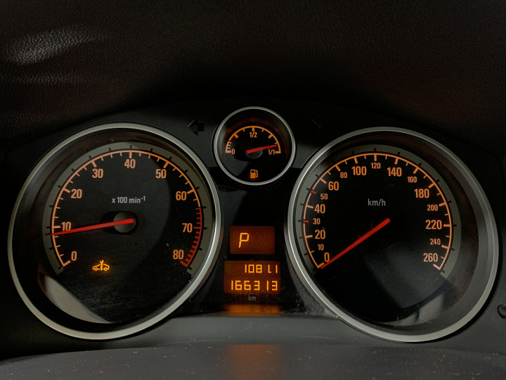 OPEL Astra 1.8, 2008 года, Автоматическая, ЧЕРНЫЙ