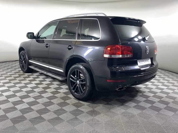 Volkswagen Touareg 3.2, 2006 года, Автоматическая, Черный
