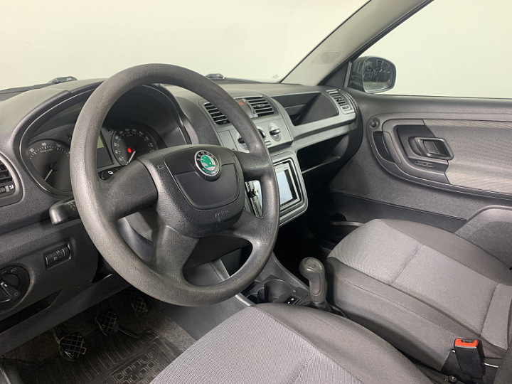 SKODA Fabia 1.2, 2012 года, Механика, ТЕМНО-СИНИЙ