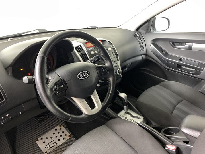 KIA Ceed 1.6, 2011 года, Автоматическая, БЕЛЫЙ