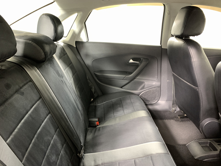 VOLKSWAGEN Polo 1.6, 2019 года, Автоматическая, БЕЛЫЙ