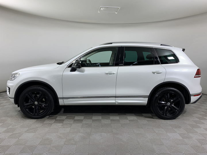 VOLKSWAGEN Touareg 3, 2017 года, Автоматическая, БЕЛЫЙ