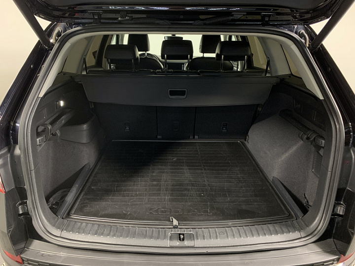 SKODA Kodiaq 1.4, 2018 года, Робот, ЧЕРНЫЙ