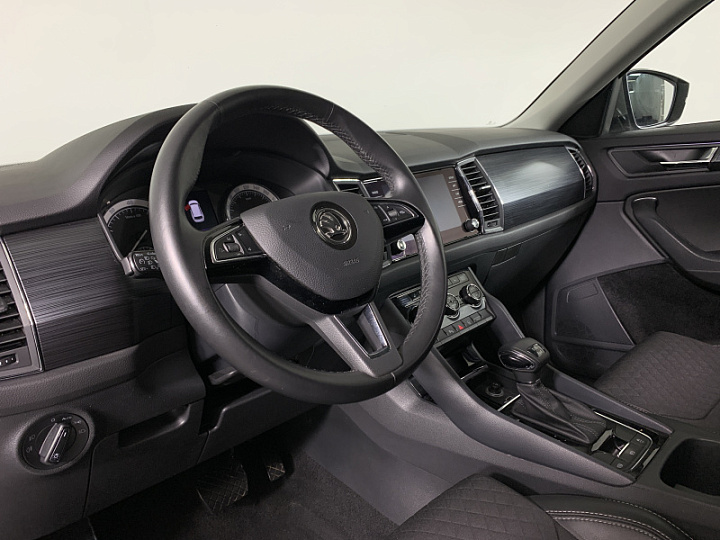 SKODA Kodiaq 1.4, 2019 года, Робот, БЕЖЕВЫЙ