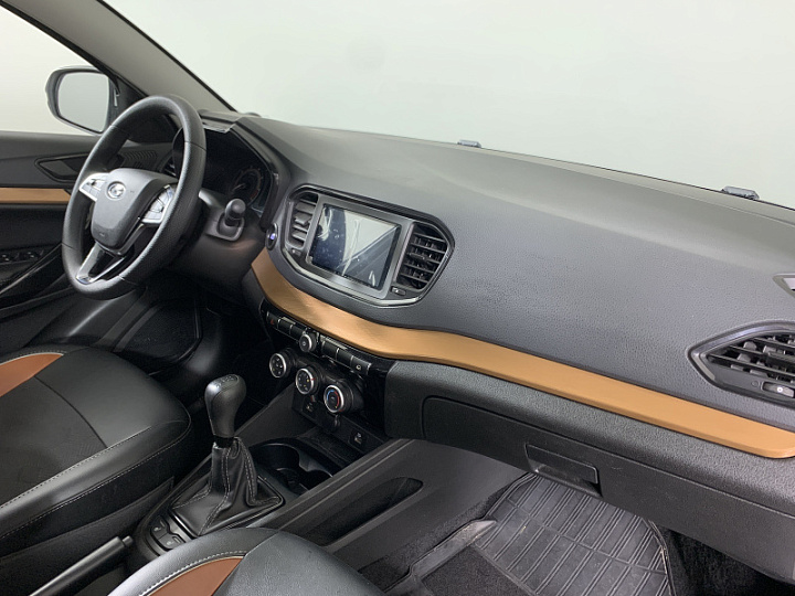 Lada Vesta 1.6, 2023 года, Механика, БЕЛЫЙ