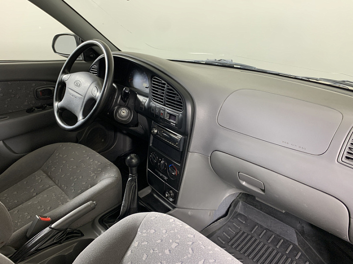 KIA Spectra 1.6, 2008 года, Механика, Золотистый