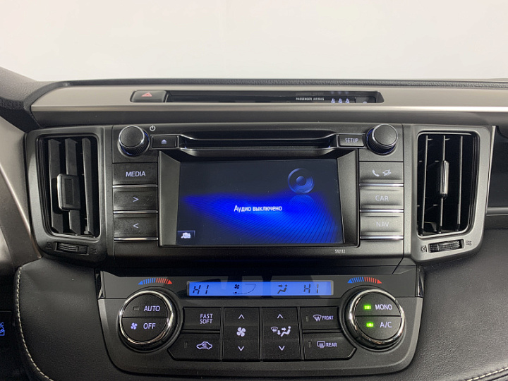 TOYOTA RAV4 2, 2015 года, Вариатор, Серебристый