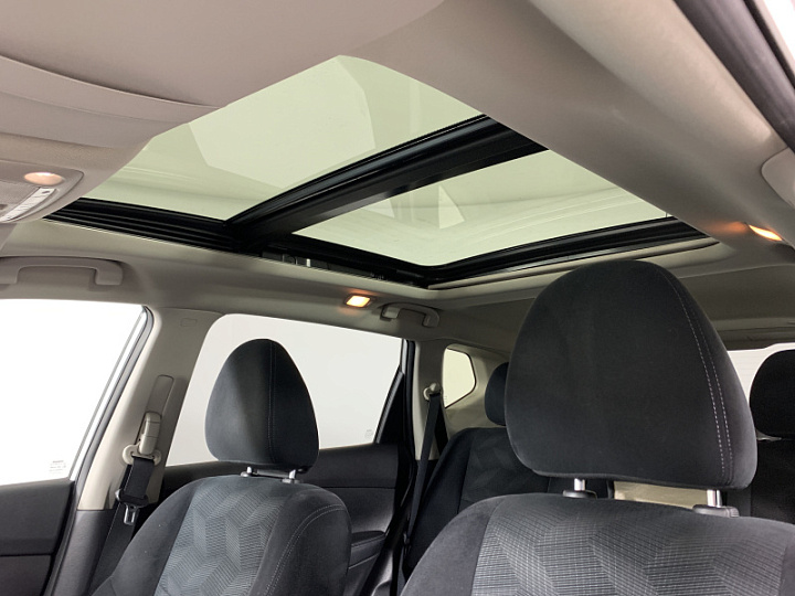 NISSAN X-Trail 2, 2015 года, Вариатор, Серебристый