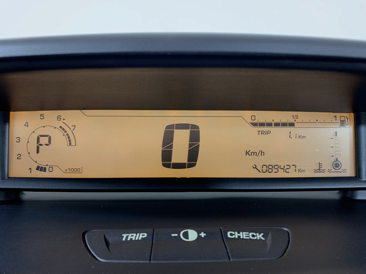CITROEN C4 1.6, 2010 года, Автоматическая, КРАСНЫЙ