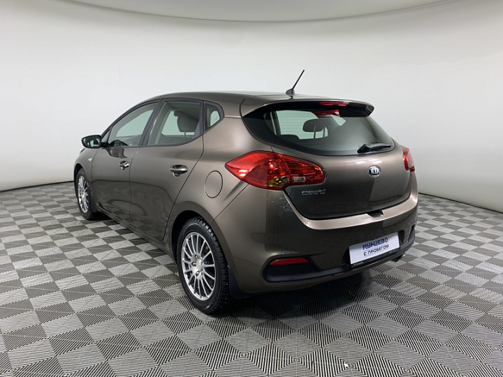 KIA Ceed 1.4, 2014 года, Механика, КОРИЧНЕВЫЙ