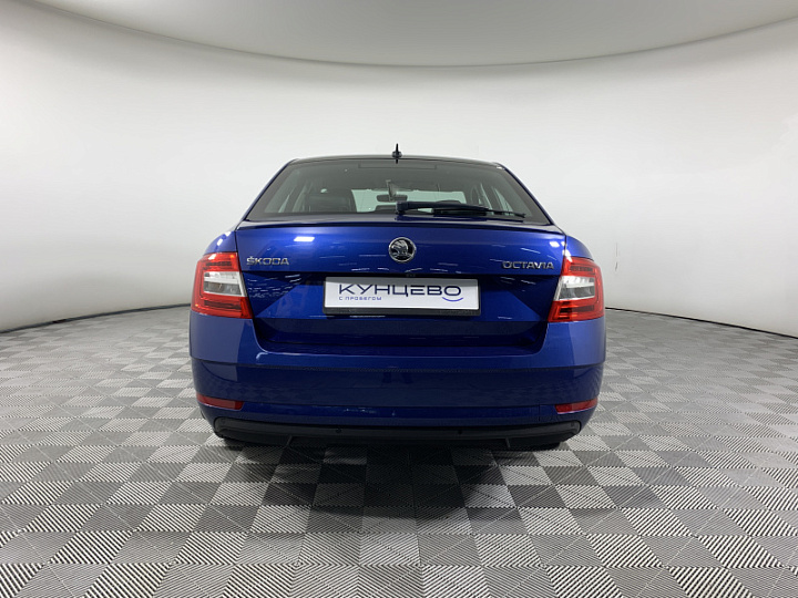 SKODA Octavia 1.8, 2020 года, Робот, Бронзовый