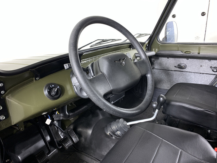 УАЗ Hunter 2.7, 2024 года, Механика, ЗЕЛЕНЫЙ