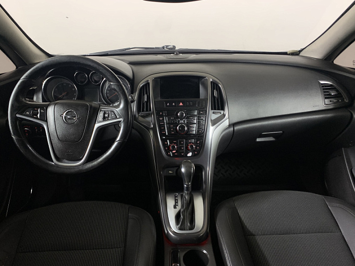 Opel Astra 1.4, 2011 года, Автоматическая, Черный